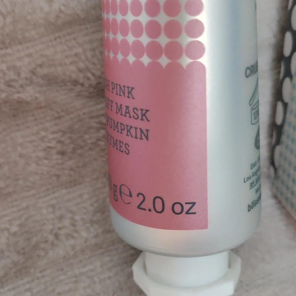 Bliss Blush Pink Peel-Off Mask & Incredi-Peel Set - Picture 4 of 6